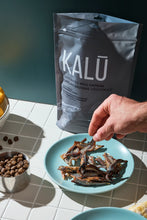 Charger l'image dans la galerie, Kalu capelan sauvage déshydraté - gâteries naturelles pour chiens