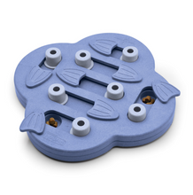 Charger l'image dans la galerie, Casse-tête interactif pour chiens hide n’ slide niveau 2 | outward hound