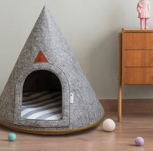 Charger l'image dans la galerie, Maison conique moderne pour animaux avec coussin | boutique länkē