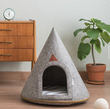 Charger l'image dans la galerie, Maison conique moderne pour animaux avec coussin | boutique länkē